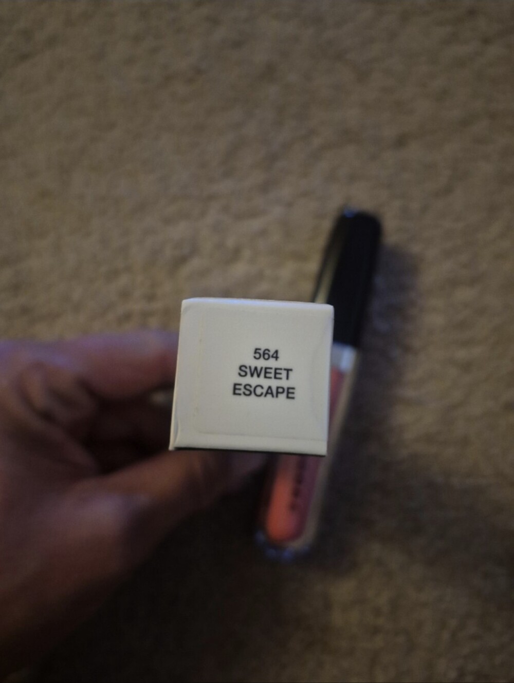 Marc Jacobs Enamored Hydrating Lip Gloss Sweet Escape "Please Read" - Picture 4 of 4